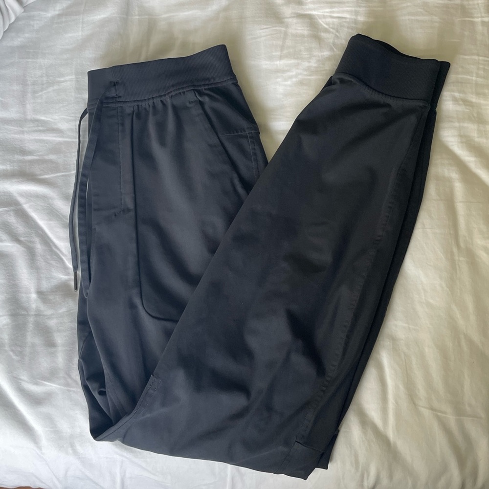 Lulu Joggers